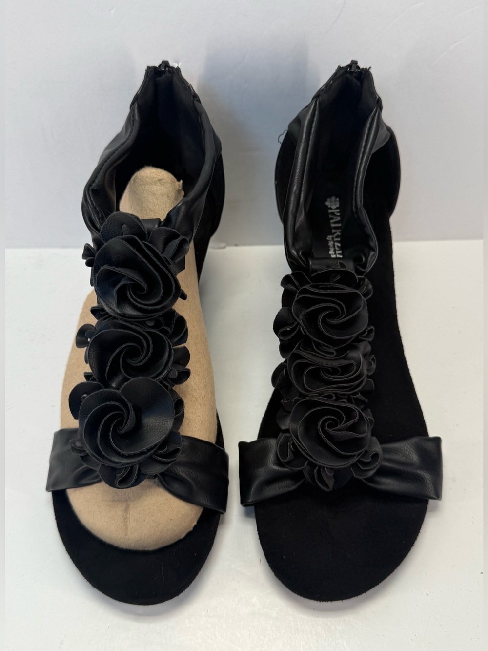 Patrizia Harlequin by spring step Women's Black Floral Wedge Sandals size 9 - Picture 7 of 12